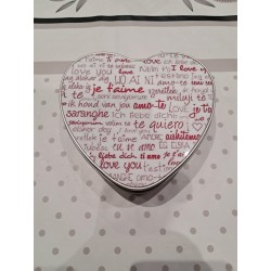 Boite en métal coeur