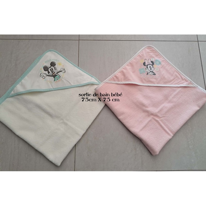 sortie de bain brodée un prenom roi lion , Minnie ou mickey