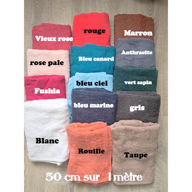 serviette 50 cm X100 cm  brodé au prenom de votre choix